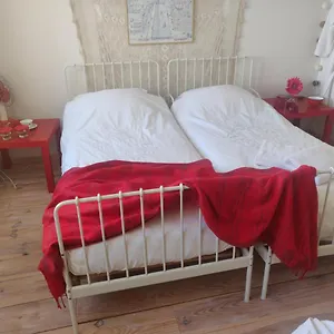  Bed & Breakfast B&bdesiree Nederland